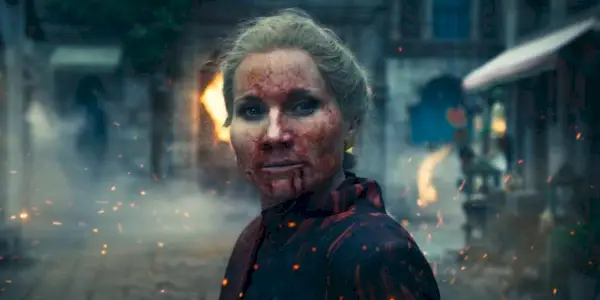 Kate Fleetwood as Liandrin covered in blood in The Wheel of Time Season 3