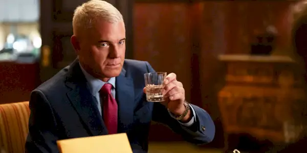 Compte à rebours Épisode 8 Cliffhanger : Pourquoi le sort de l'agent Blythe est crucial