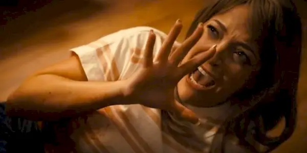 „Scream“-Fans müssen sich diese WTF-Slasher-Serie ansehen, in der wahre Krimi-Besessenheit auf ekligen Horror trifft