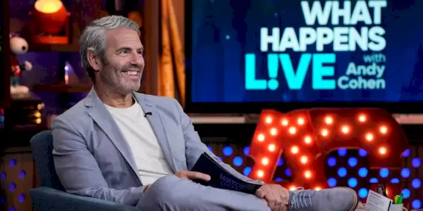 Prawie 25 lat później Andy Cohen wyjaśnia, dlaczego jego niezapomniany powrót do „Seksu w wielkim mieście” był katastrofą
