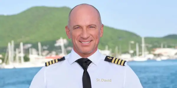 Primer a sota de la coberta brut: la comprovació de la cabina dels hostes descobreix el que voldríeu no haver vist mai