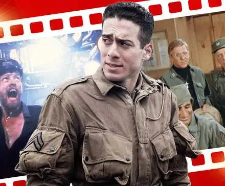 이 역사적인 2차 세계 대전 시리즈는 '신사 전쟁부'의 여과되지 않은 야생 사촌입니다