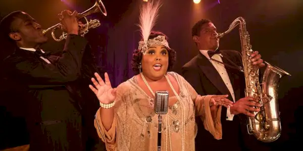 „Ghosts“ potřebuje používat více flashbacků