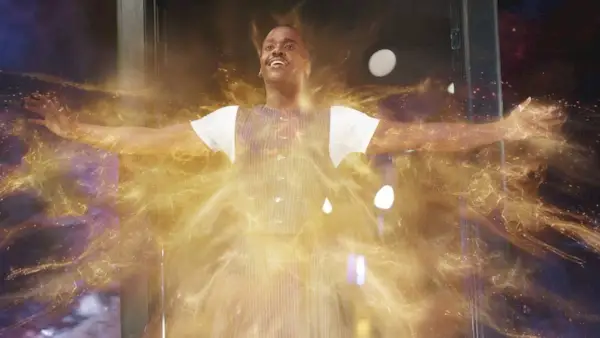 „Wir können nicht die Sehgewohnheiten aller berücksichtigen“: BBC reagiert auf die versehentliche Verfälschung des Finales der „Doctor Who“-Staffel