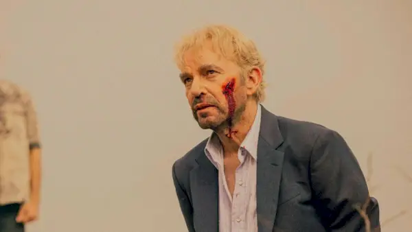 Bien-aimée Fantasy Star, 64 ans, est secrètement un grand fan de « Landman » de Taylor Sheridan