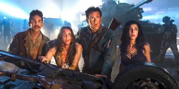 브루스 캠벨이 'Ash vs. Evil Dead'가 취소된 이유를 설명합니다