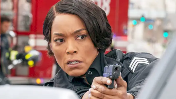Det var så sejt: 'Chicago Fire'-stjerne husker sin tid på '9-1-1' med Angela Bassett