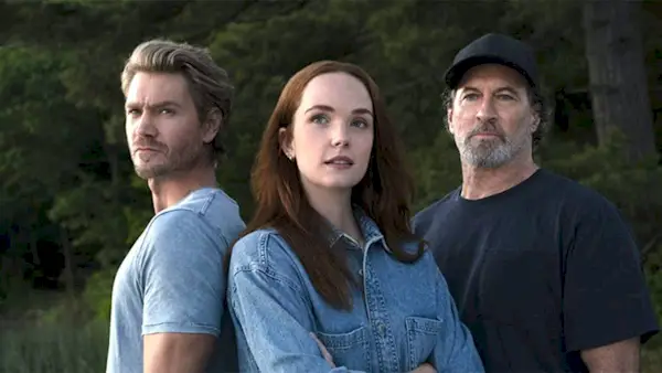 Die Scherben nach ihren Verlusten wieder aufräumen: Der Schöpfer von „Sullivan’s Crossing“ verrät, wo Maggie und Cal in Staffel 3 beginnen