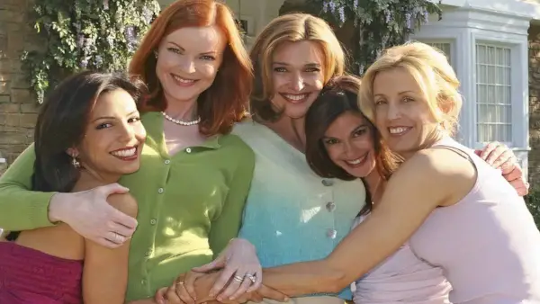 Sveiki sugrįžę į „Wisteria Lane“: „Desperate Housewives“ perkrovimas oficialiai kuriamas