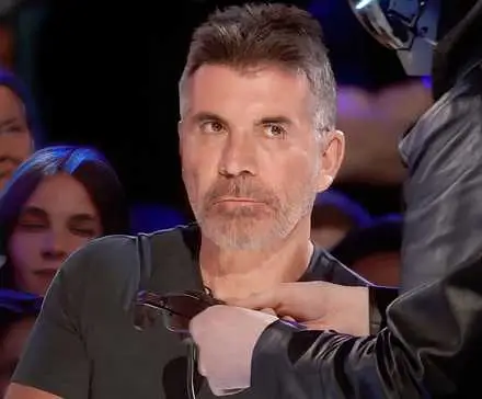 Na afgewezen te zijn door Simon Cowell, wint 'America's Got Talent' Act de Golden Buzzer van Sofia Vergara
