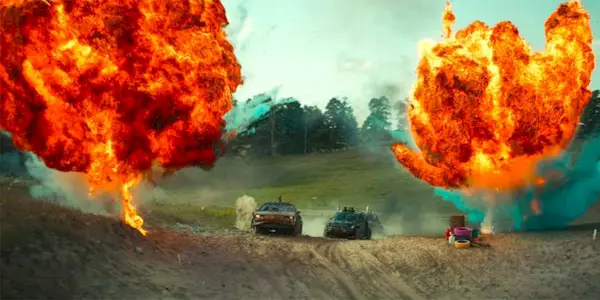 Explosion scene in an episode of Twisted Metal Season 2