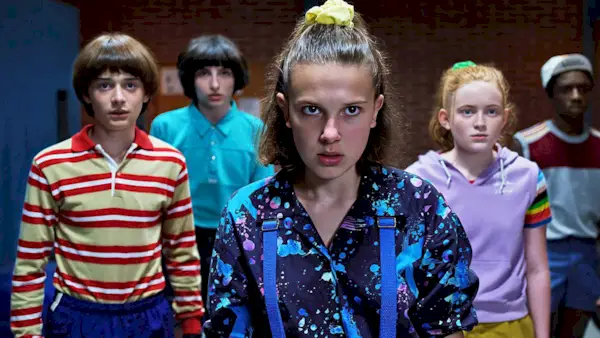 10 laidų, kurias reikia žiūrėti, jei jums patinka „Svetimi dalykai“