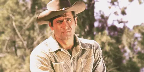 Clint Walker in Cheyenne tv series
