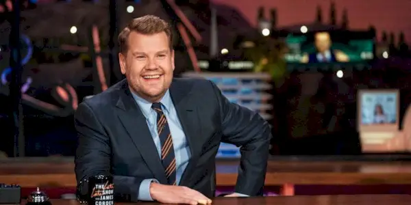 De 10 bästa moderna TV-värdarna sent på kvällen, rankade