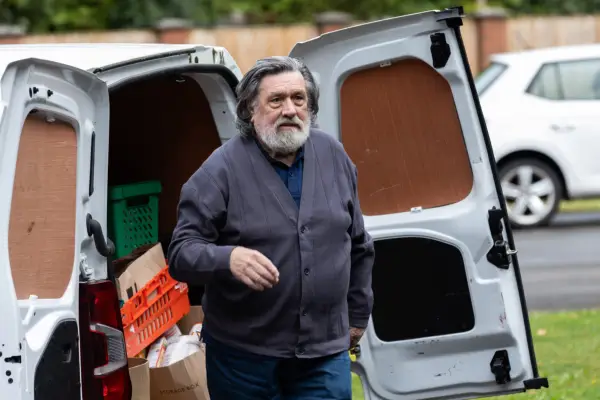 Ricky Tomlinson as Bobby Grant in Hollyoaks and Brookside